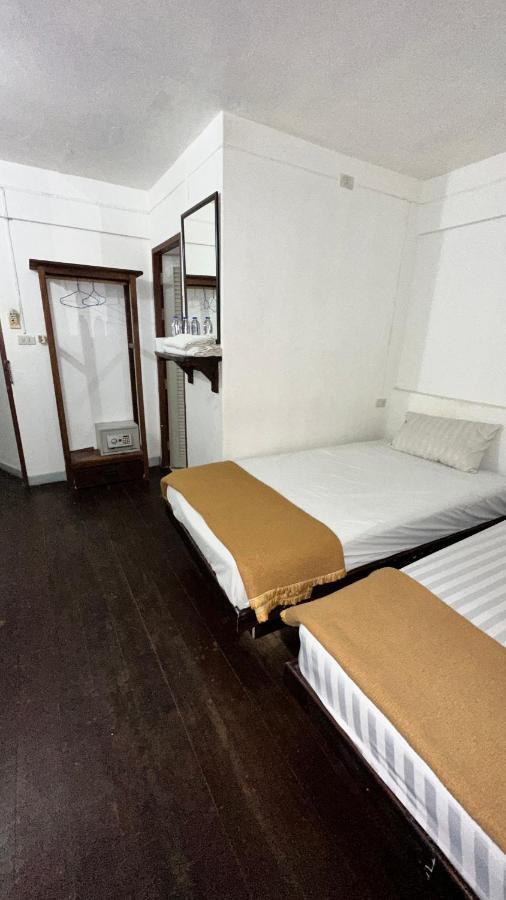 Relax Guest House Patong Экстерьер фото