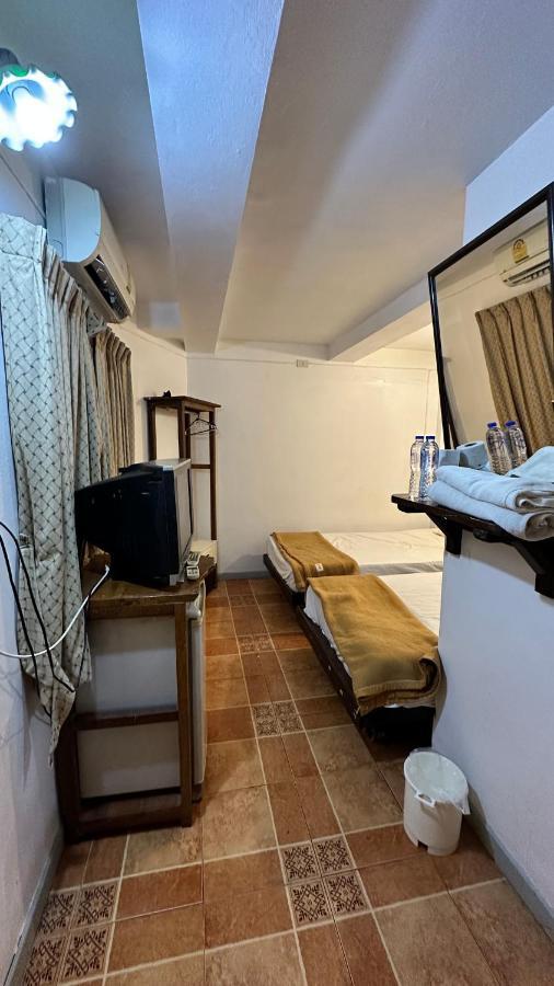 Relax Guest House Patong Экстерьер фото