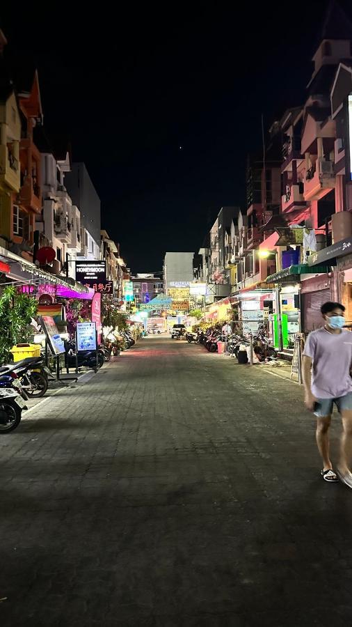 Relax Guest House Patong Экстерьер фото