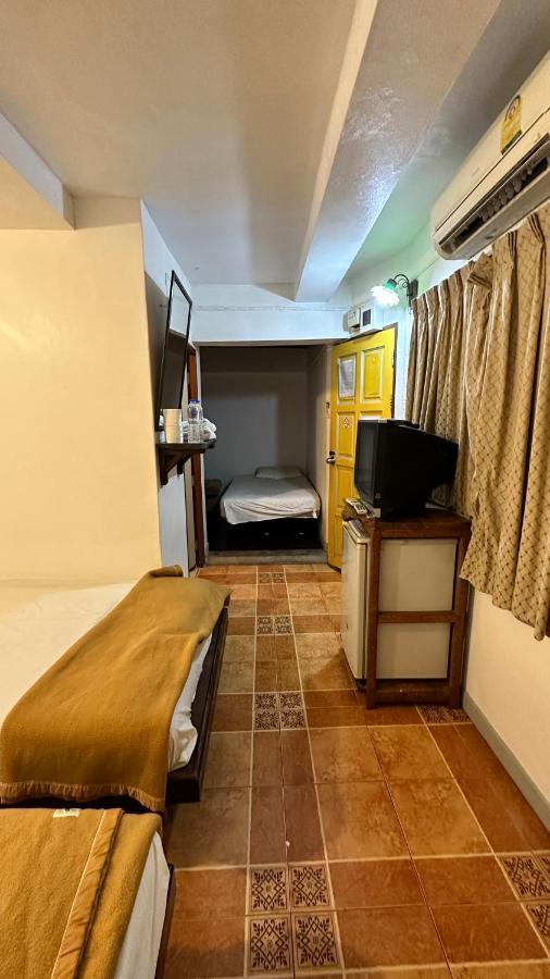 Relax Guest House Patong Экстерьер фото