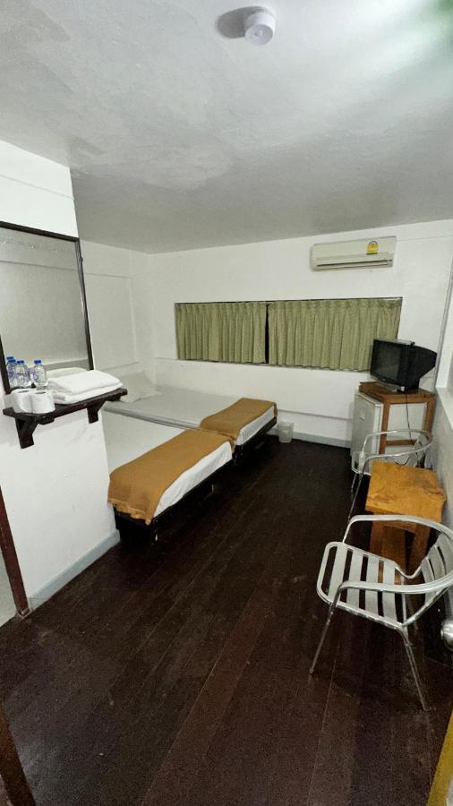 Relax Guest House Patong Экстерьер фото